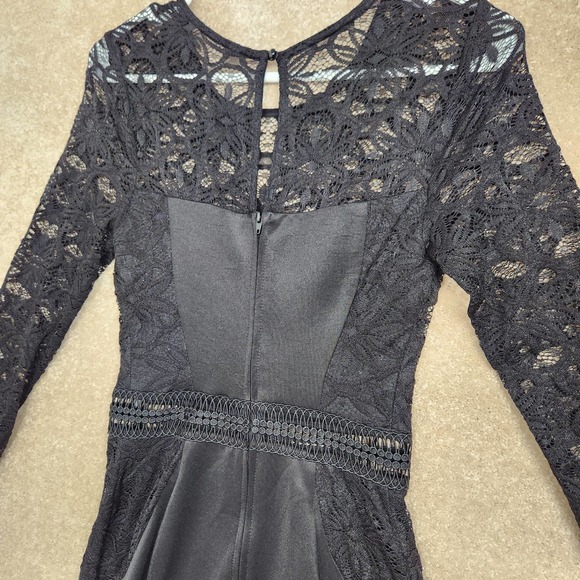 BCX Dress Black Lace Long Sleeve Crochet Inset Waist Scoop Neck Mini Dress Sz 3 - Picture 3 of 8